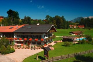 Pension Sch&ouml;nau am K&ouml;nigssee G&auml;stehaus EGGLERLEHEN**** tableau 1